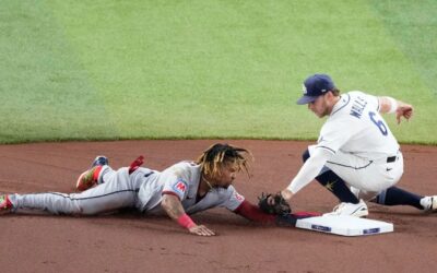 Chase DeLauter y José Ramírez guían a los Guardians a una victoria de 7-3 sobre los Rays en el primer juego de la Serie de Campeonato de la Liga Americana.