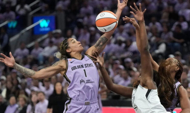 Las Valkyries superan a las Aces 83-81 y toman ventaja de 2-0 en las semifinales.